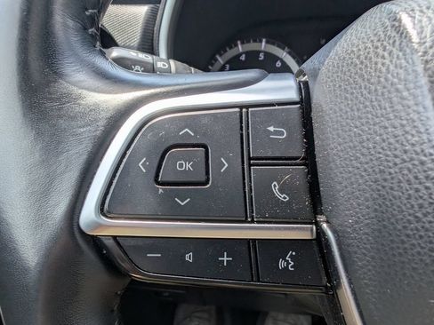 Used 2021 Toyota Highlander XSE AWD/4WD image 24