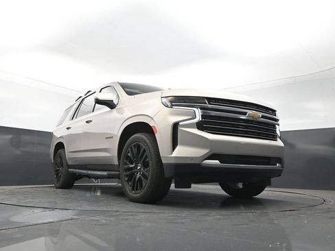 Used 2022 Chevrolet Tahoe LT w/ LT Signature Package AWD/4WD image 27