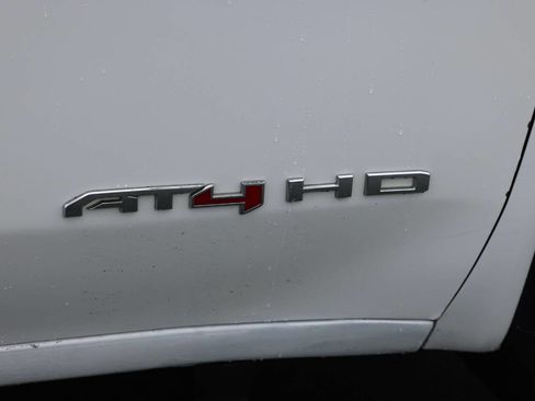 Used 2020 GMC Sierra 2500 AT4 w/ AT4 Premium Package image 38