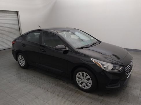Used 2020 Hyundai Accent SE image 11