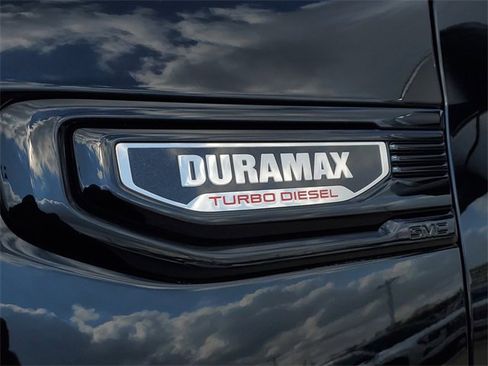 New 2025 GMC Sierra 1500 Elevation w/ Elevation Premium Package image 9