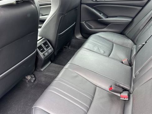 Used 2021 Honda Accord EX-L image 12