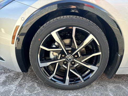 New 2026 Toyota Prius Plug-In Hybrid image 11