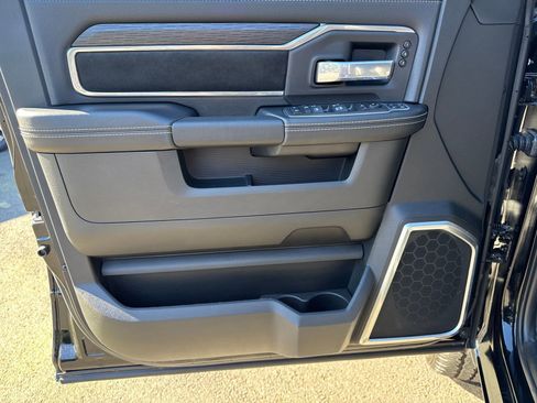 Used 2024 RAM 3500 Laramie w/ Night Edition image 25