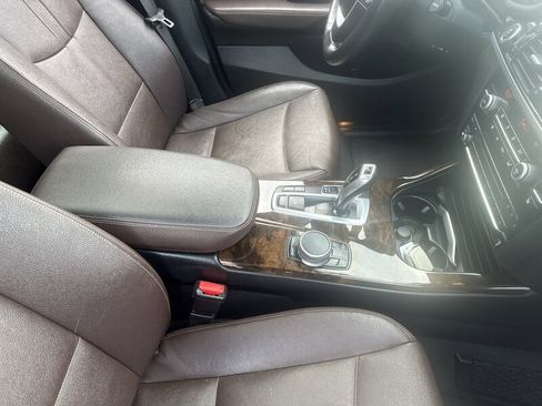 Used 2017 BMW X3 xDrive28i image 28
