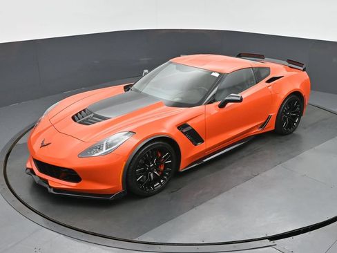 Used 2019 Chevrolet Corvette Z06 RWD image 27