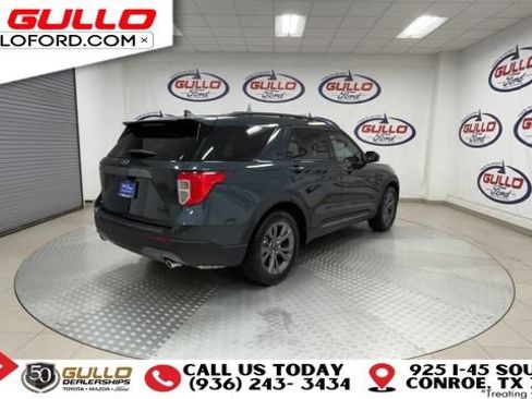 Certified 2023 Ford Explorer XLT w/ Equipment Group 202A RWD image 8