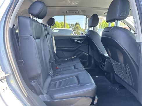 Used 2024 Audi Q7 2.0T Premium Plus image 38