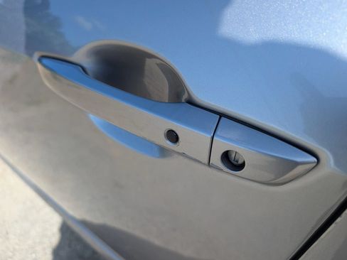 Used 2018 Honda Civic EX image 9