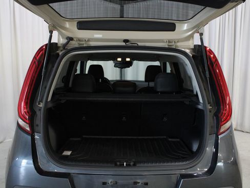Used 2020 Kia Soul EX FWD image 30