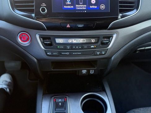 Used 2021 Honda Ridgeline Sport image 19