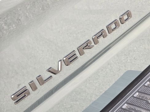 New 2026 Chevrolet Silverado 1500 ZR2 w/ Dark Appearance Package image 11