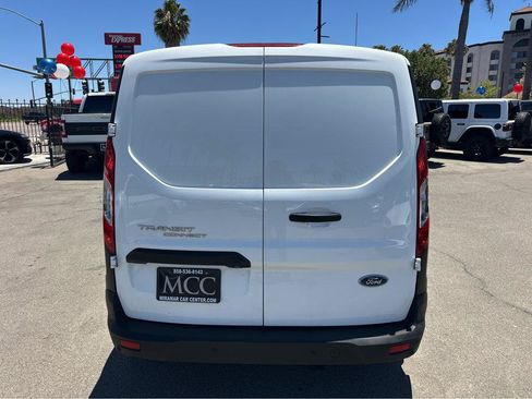 Used 2023 Ford Transit Connect XL FWD image 12