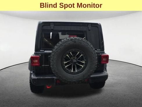 Used 2026 Jeep Wrangler Unlimited Rubicon AWD/4WD image 7