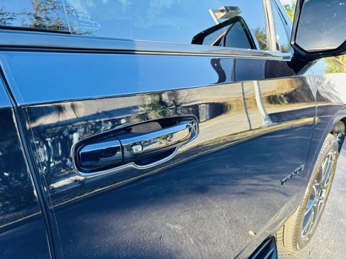 Used 2022 Chevrolet Tahoe RST w/ Luxury Package image 19