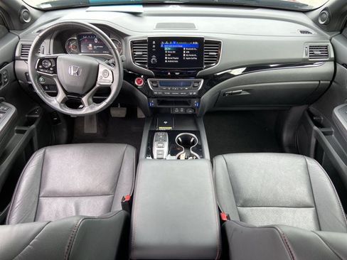 Used 2025 Honda Passport Black Edition image 55
