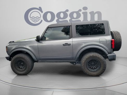Used 2023 Ford Bronco 2-Door AWD/4WD image 3