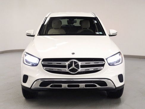 Used 2021 Mercedes-Benz GLC 300 4MATIC image 3