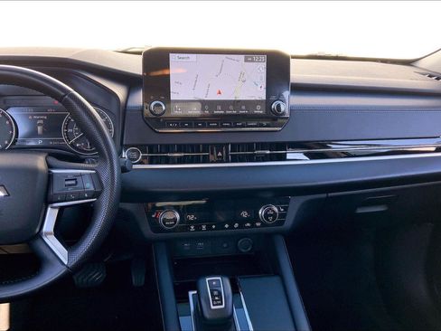 Used 2024 Mitsubishi Outlander SE image 6