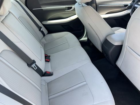 Used 2024 Hyundai Sonata SEL FWD image 12