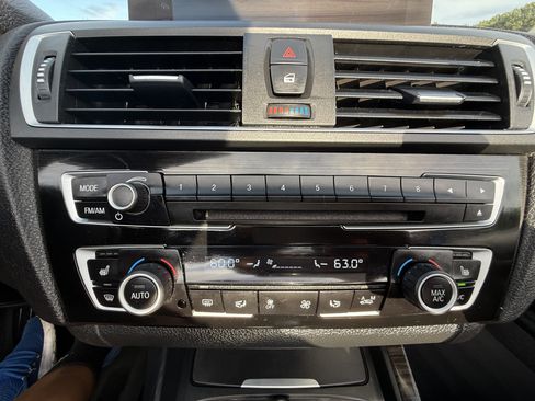 Used 2017 BMW 230i xDrive Convertible image 38