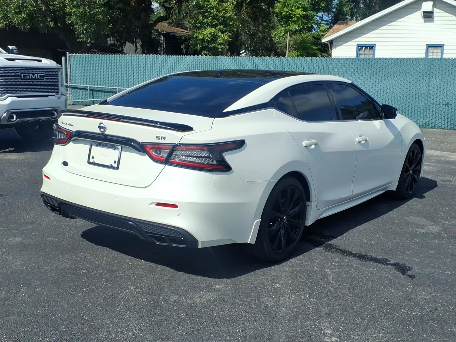 Used 2021 Nissan Maxima SR w/ Sport Mat Group FWD image 5
