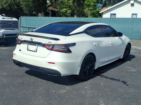 Used 2021 Nissan Maxima SR w/ Sport Mat Group FWD image 5