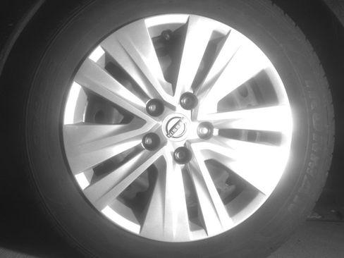 Used 2025 Nissan Sentra S FWD image 12