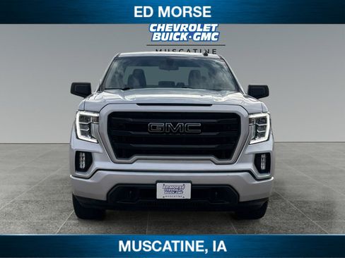 Used 2022 GMC Sierra 1500 Elevation w/ LPO, Elevation Black Package image 8