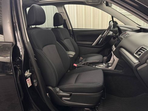 Used 2018 Subaru Forester 2.5i Premium w/ All-Weather Package AWD/4WD image 14