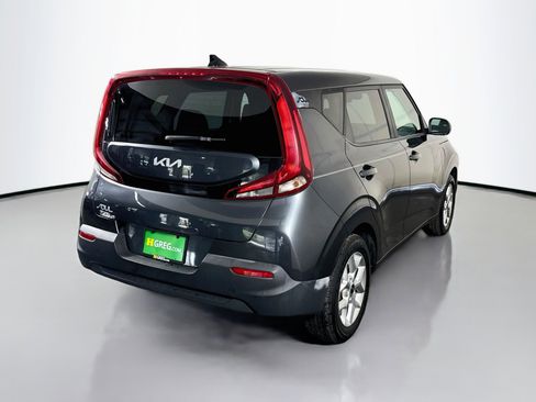 Used 2022 Kia Soul LX w/ Technology Package FWD image 10