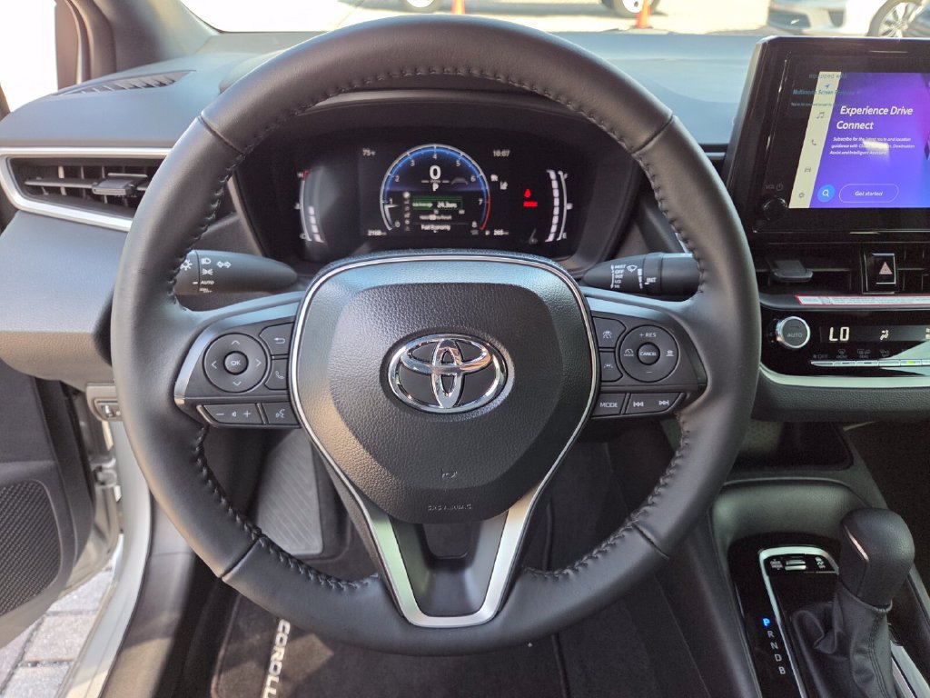 Certified 2026 Toyota Corolla SE FWD image 28