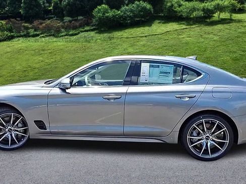 New 2026 Genesis G70 2.5T Prestige image 5