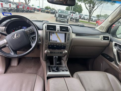Used 2018 Lexus GX 460 w/ Navigation Package AWD/4WD image 7