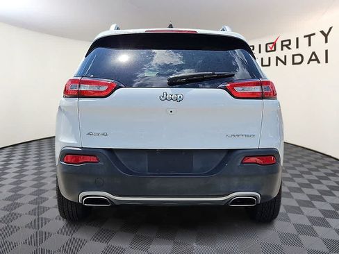Used 2015 Jeep Cherokee Limited AWD/4WD image 5