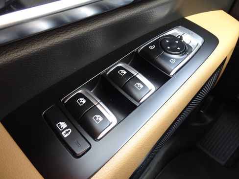 Used 2022 Kia Telluride SX FWD image 27