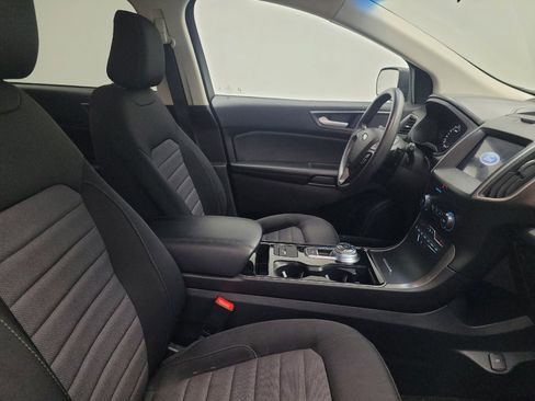 Used 2020 Ford Edge SE AWD/4WD image 21