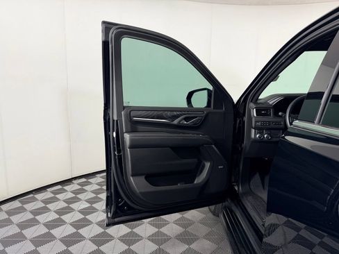 Used 2023 GMC Yukon Denali w/ LPO, Floor Liner Package AWD/4WD image 24