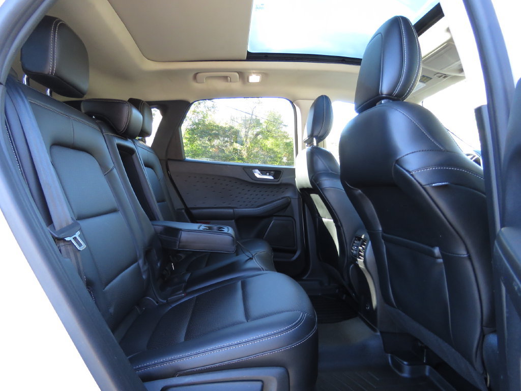 Used 2020 Ford Escape SE Sport AWD/4WD image 16