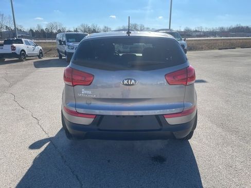 Used 2016 Kia Sportage LX image 8