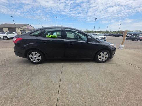Used 2013 Ford Focus S FWD image 5