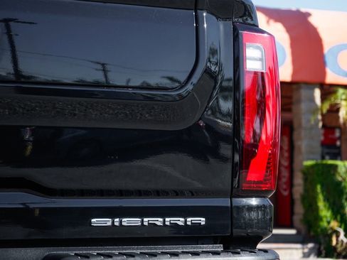 Used 2024 GMC Sierra 3500 Denali Ultimate AWD/4WD image 58