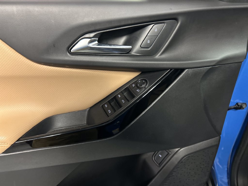 Used 2025 Chevrolet Equinox ACTIV FWD image 14