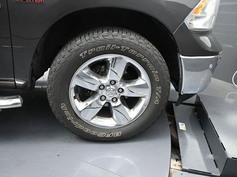 Used 2016 RAM 1500 Big Horn image 15