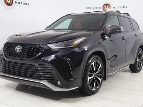Used 2022 Toyota Highlander XSE image 5