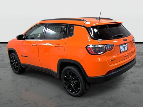 New 2026 Jeep Compass Latitude AWD/4WD image 2