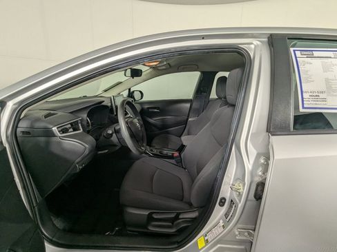 Used 2020 Toyota Corolla LE image 10