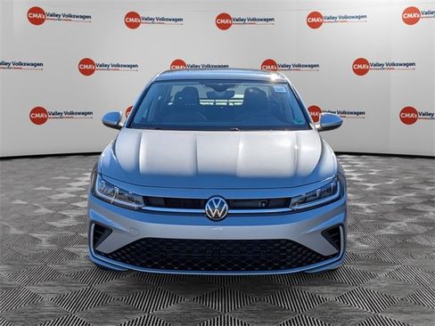 New 2026 Volkswagen Jetta SE image 2