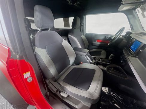 Used 2023 Ford Bronco Big Bend w/ Sasquatch Package image 29
