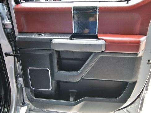 Used 2021 Ford F350 Platinum AWD/4WD image 47